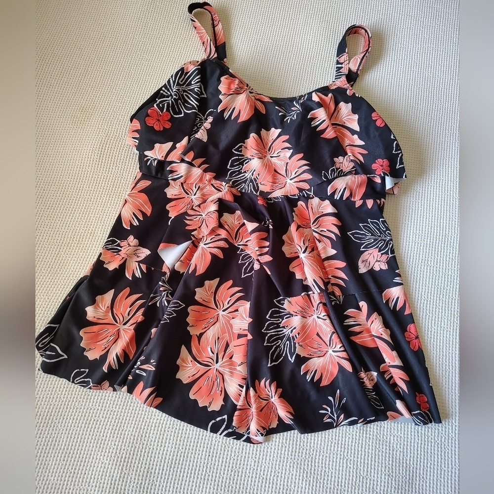 Floral Orange and Black Swim Top Size L
